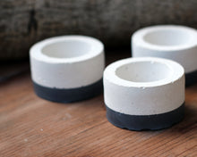 Load image into Gallery viewer, 3 Paint Dipped Round Mini Concrete Planters