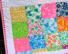 Load image into Gallery viewer, Lilly Pulitzer Print Small Quilt