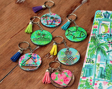 Load image into Gallery viewer, Tropical Round Key Chains