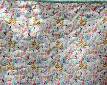 Load image into Gallery viewer, Color Block Baby Girls Quilt