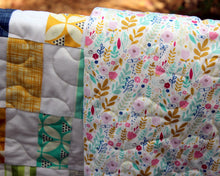 Load image into Gallery viewer, Color Block Baby Girls Quilt