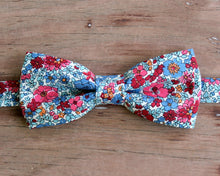 Load image into Gallery viewer, Men's Liberty of London Winter Flower Show Arley Gardens Cotton Bow Tie