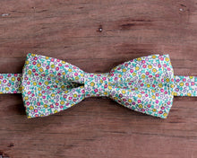 Load image into Gallery viewer, Men's Liberty of London High Summer Flower Show Suffolk Cotton Bow Tie