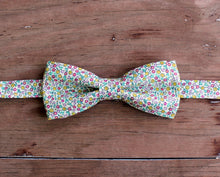 Load image into Gallery viewer, Men's Liberty of London High Summer Flower Show Suffolk Cotton Bow Tie
