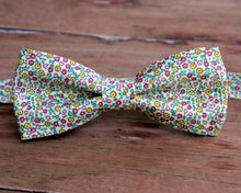 Load image into Gallery viewer, Men's Liberty of London High Summer Flower Show Suffolk Cotton Bow Tie