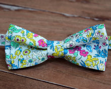 Load image into Gallery viewer, Men's Liberty of London High Summer Flower Show Wisley Cotton Bow Tie