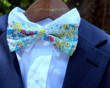 Load image into Gallery viewer, Men&#39;s Liberty of London High Summer Flower Show Cosmos Bloom Cotton Bow Tie

