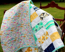 Load image into Gallery viewer, Color Block Baby Girls Quilt
