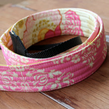 Load image into Gallery viewer, Floral Damask Camera Strap