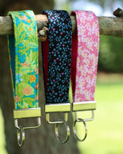 Load image into Gallery viewer, Modern Floral Wristlet Key Fobs