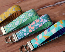 Load image into Gallery viewer, Modern Wristlet Key Fobs