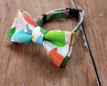 Load image into Gallery viewer, CAT Cat Bow Tie
