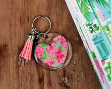 Load image into Gallery viewer, Tropical Round Key Chains
