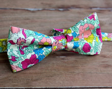 Load image into Gallery viewer, Men&#39;s Liberty of London High Summer Flower Show Cosmos Bloom Cotton Bow Tie
